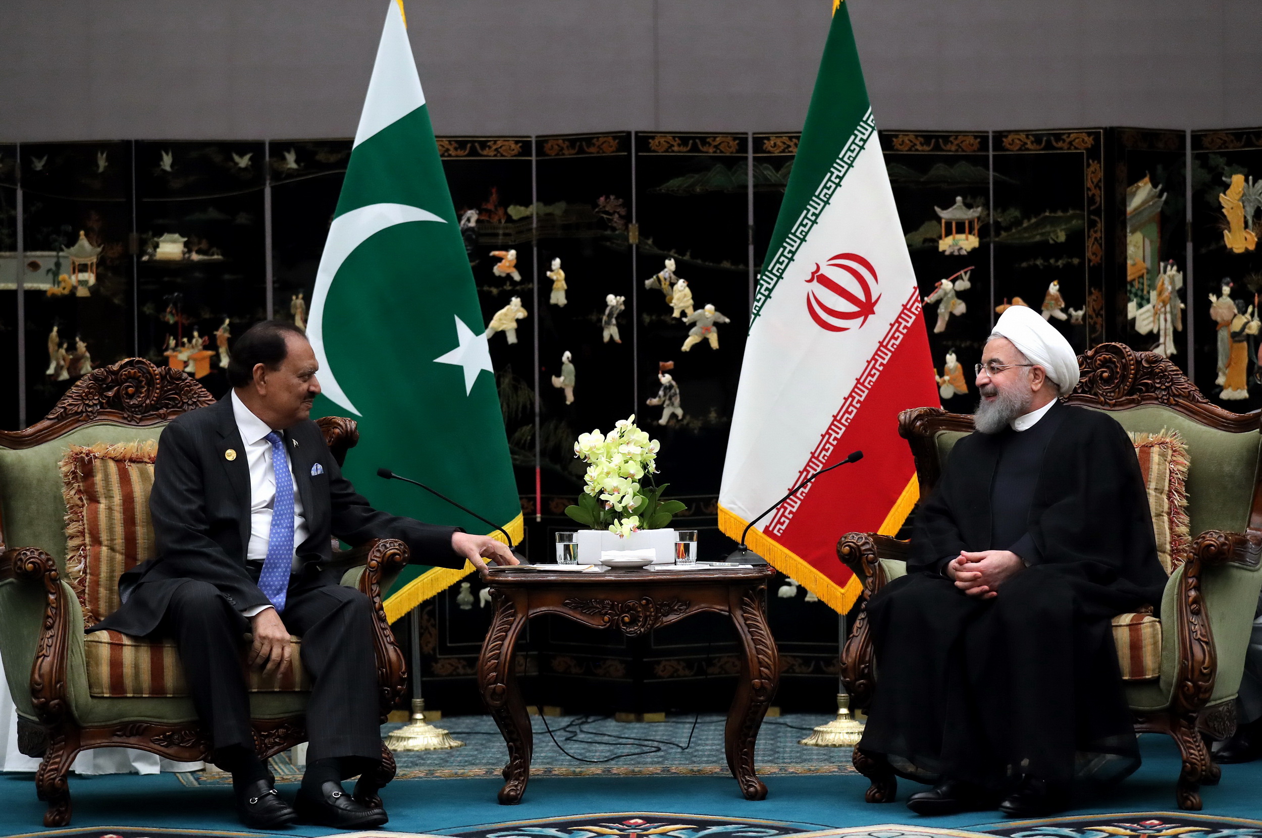 ایران می‌تواند منبع مطمئنی برای تامین انرژی پاکستان باشد/ ضرورت تامین امنیت دائم مرزهای مشترک