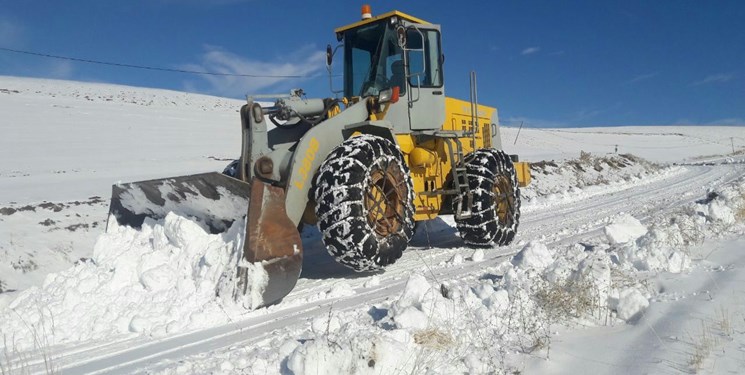 ممنوعیت صدور بارنامه کامیون‌ها در استان‌های برف گیر از امشب