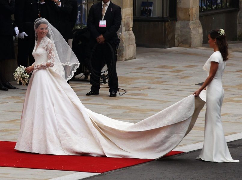 گران‌قیمت ترین لباس عروس‌های جهان! +فیلم 
