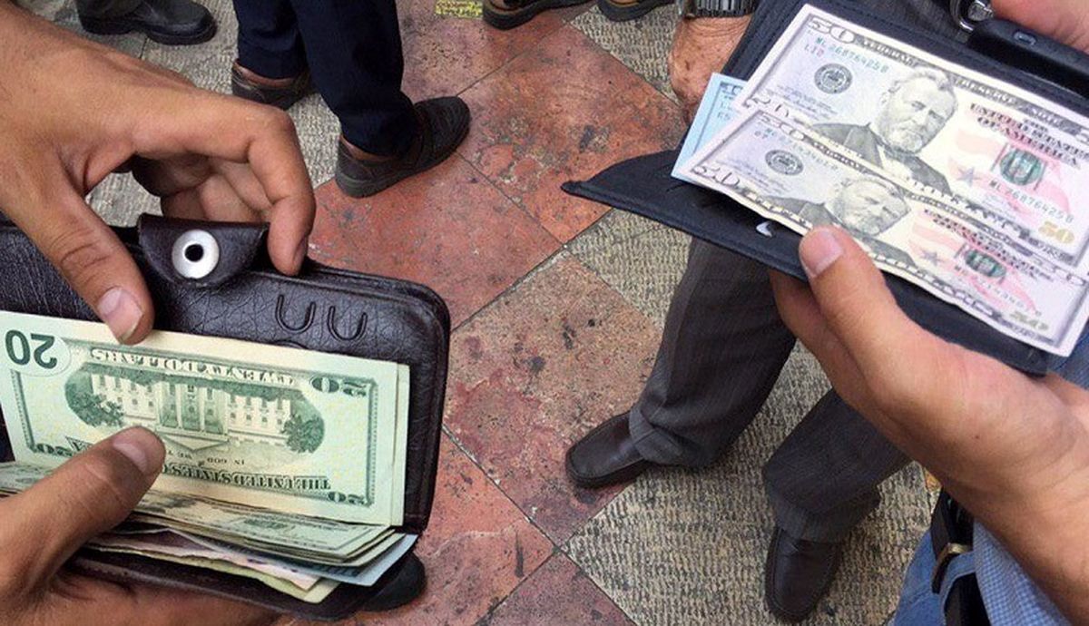 دلار وارد کانال ۲۵ هزار تومانی می‌ شود؟ / واکنش مثبت بازار به سفر گروسی به تهران