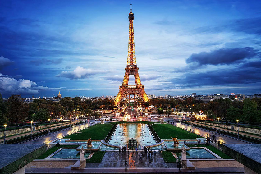 برج ایفل در شرف فروریختن است / نبض «نماد پاریس» به شماره افتاد + عکس