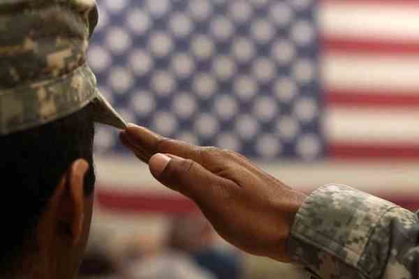 پنتاگون: مبتلایان به کرونا در نیروهای مسلح آمریکا از 7100نفر گذشت