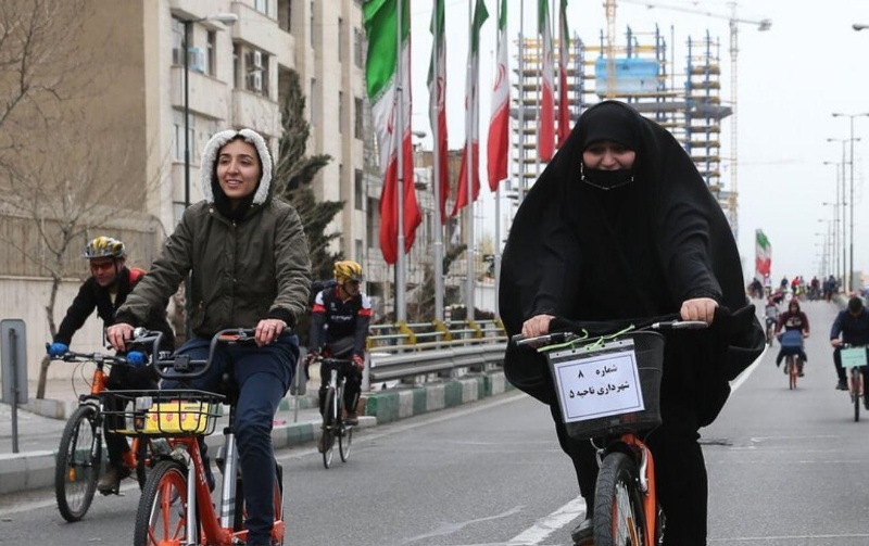 ذوالنور: مجلس به دنبال محدود کردن دوچرخه‌ سواری زنان است