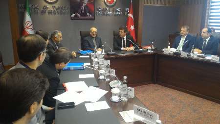 دیدار وزیر صنعت، معدن و تجارت ایران با وزیر اقتصاد ترکیه