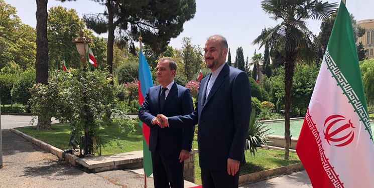 دیدار حسین امیرعبداللهیان، وزیر خارجه ایران با جیحون بایرام اف، وزیر خارجه آذربایجان