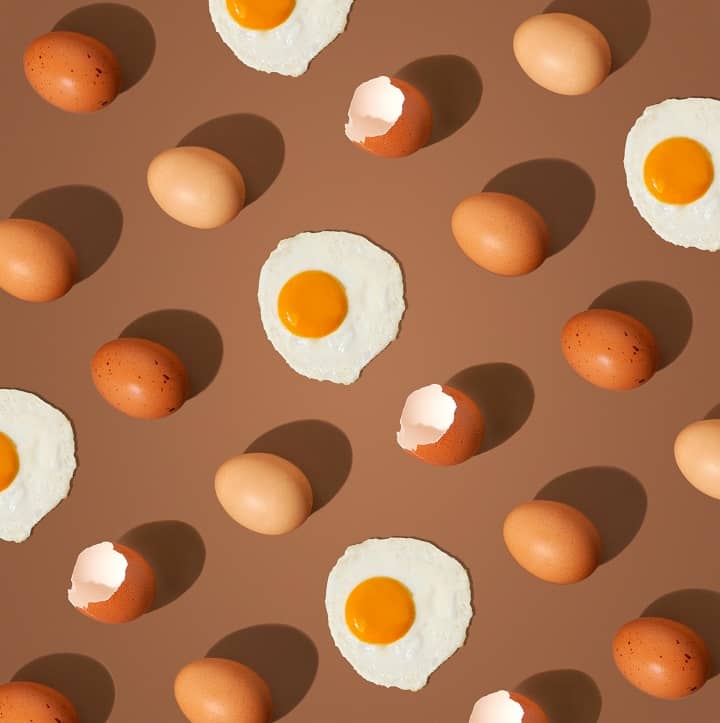 آیا خوردن تخم مرغ خام بی‌خطر است؟