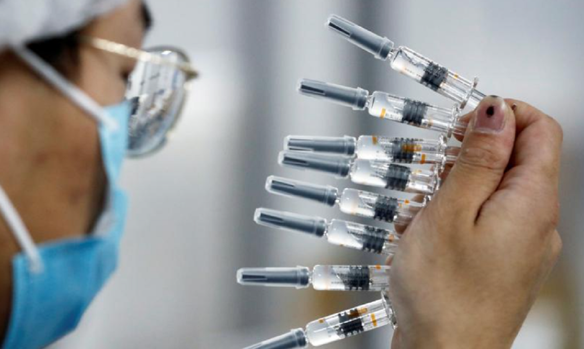 مذاکره چین با سازمان جهانی بهداشت برای مصرف واکسن کرونا/ کدام کشورها از واکسن‌های چینی استفاده کرده‌اند؟