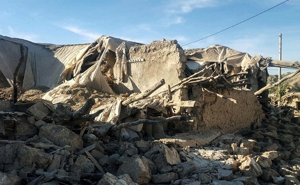 آخرین آمار تلفات زلزله استان کرمانشاه ۴۲۳نفر اعلام شد