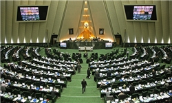 مجلس با تسعیر ارز توسط دولت موافقت کرد