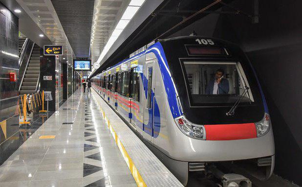 خدمات‌رسانی متروی تهران به تماشاگران شهرآورد پایتخت