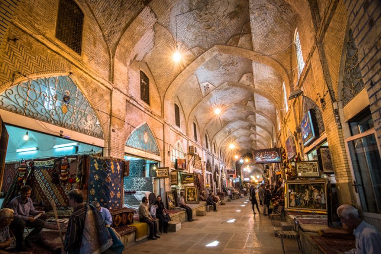 بازار شیراز هرکی به هرکی شد؟