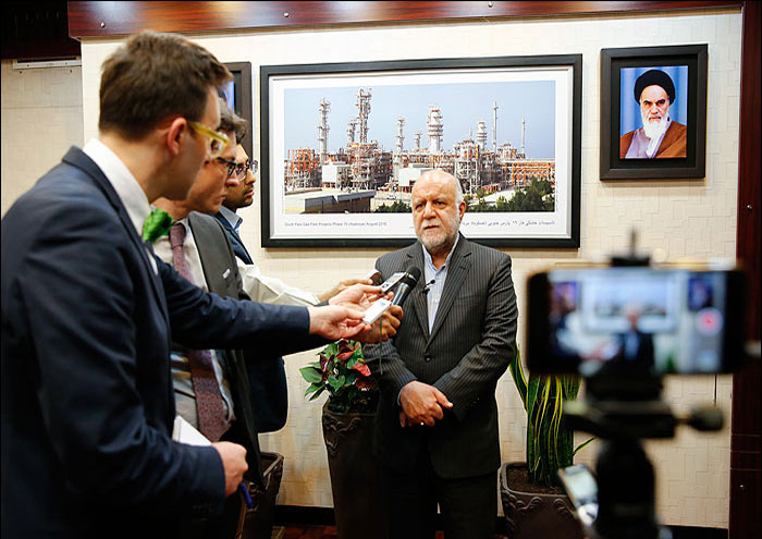 زنگنه: ایران حامی تمدید توافق نفتی است