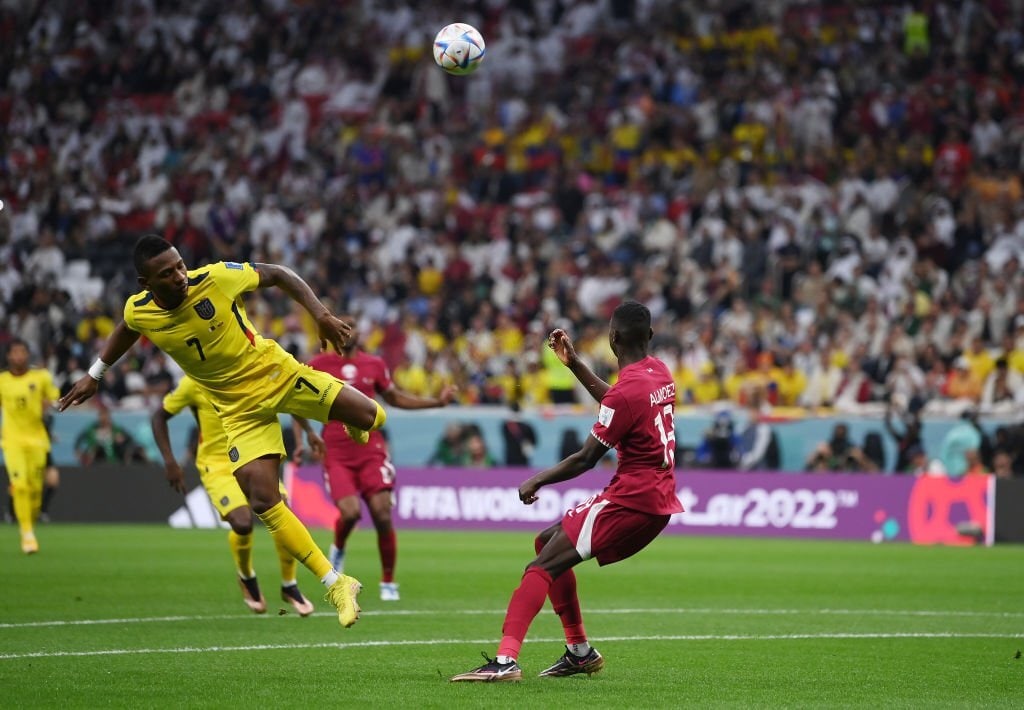 قطر صفر - اکوادور ۲ / میزبان جام جهانی شکست خورد
