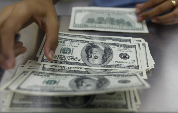افزایش نرخ ارز در تابلوى صرافى ملی