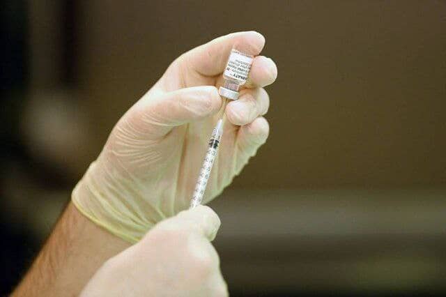 واکسیناسیون کرونا امنیت خاطر ایجاد  می کند