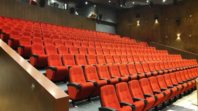 «نهنگ عنبر۲» رکورد فروش سینمای ایران را شکست