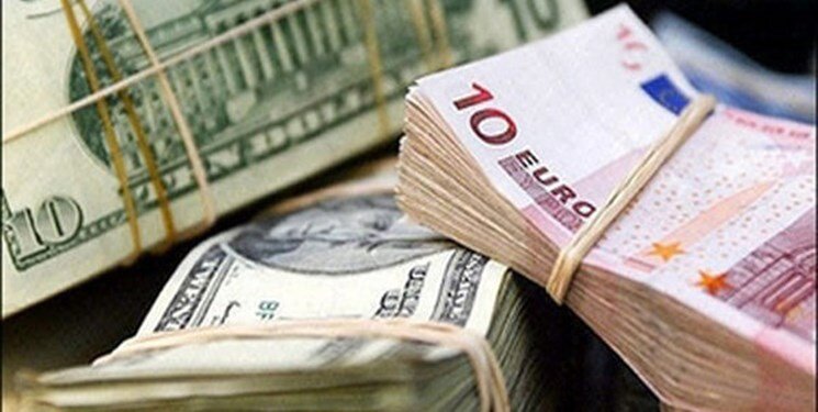 واکنش رئیس کانون صرافان به گران شدن دلار