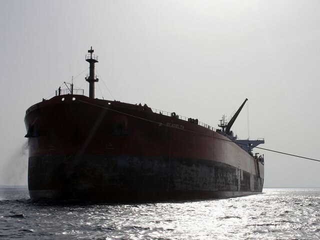 کرونا صادرات فرآورده‌های نفتی ایران را متوقف کرد