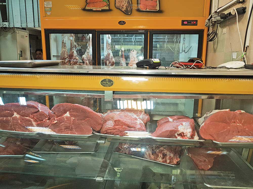  ۴۰درصد قیمت گوشت نصیب دلالان می‌شود 
