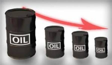 قیمت جهانی نفت کاهش یافت 