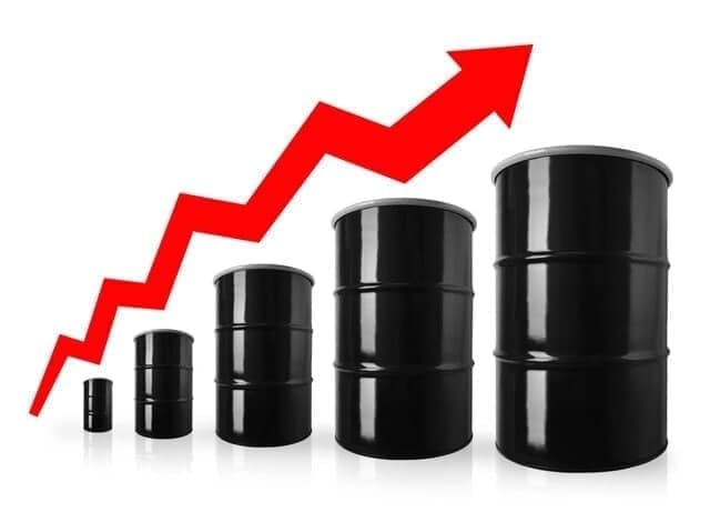 افزایش تولید نفت ایران در ماه گذشته میلادی