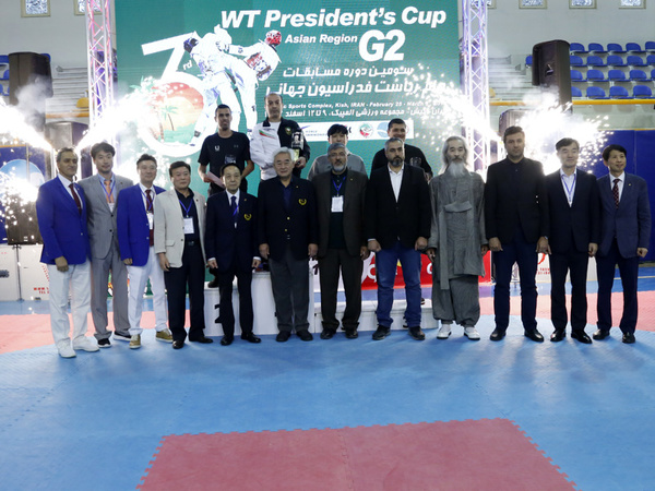در مسابقات تکواندو ایران روی سکوی قهرمانی ایستاد