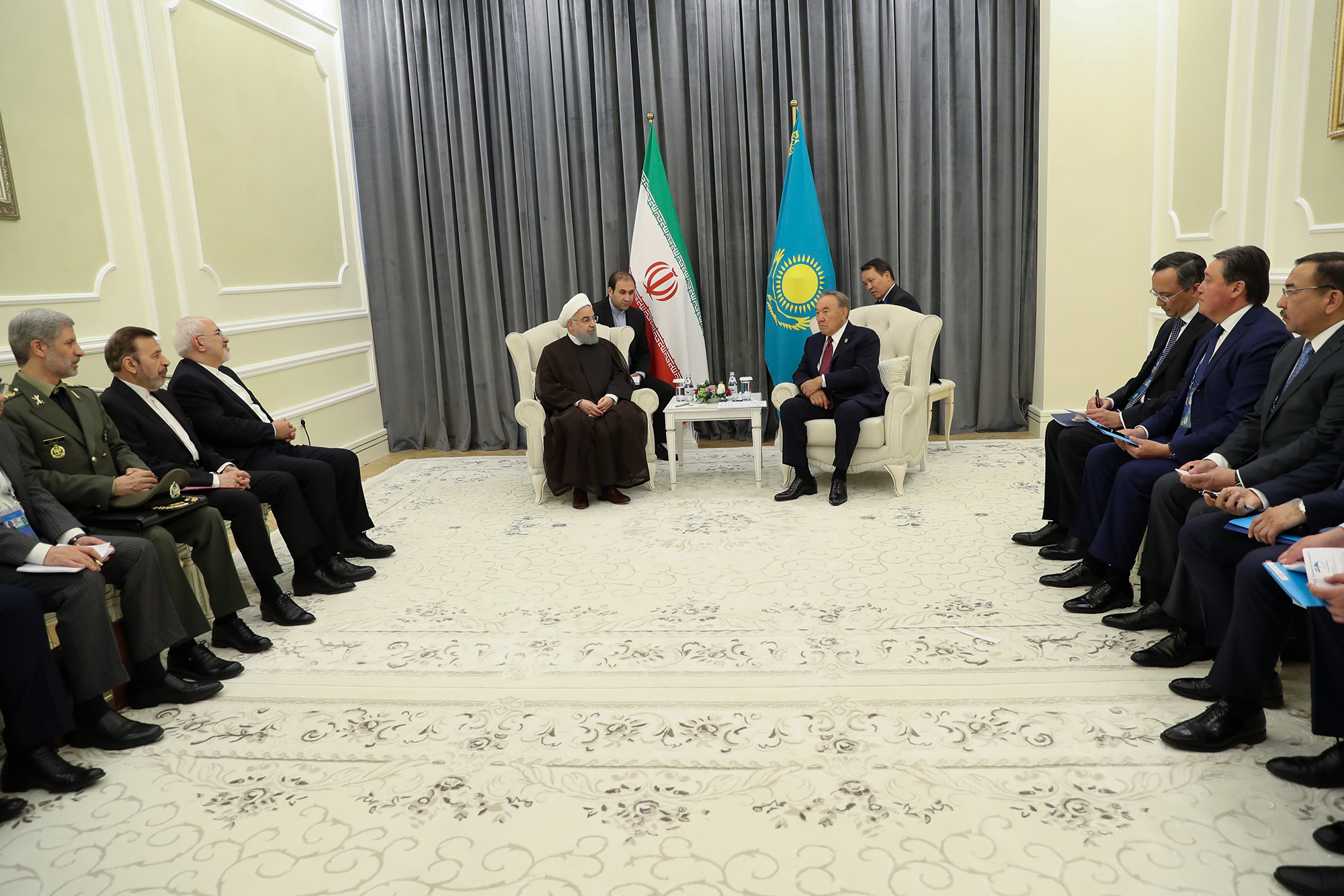 روابط تهران - آستانه دوستانه است/ ظرفیت‌های ترانزیتی ایران و قزاقستان مکمل یکدیگر است