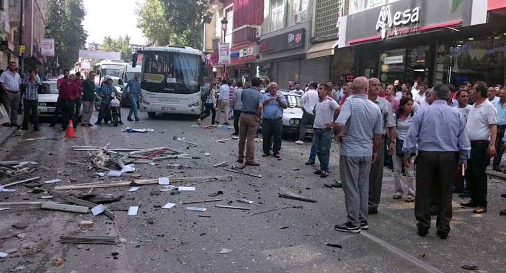 خنثی‌سازی ۷ خودروی بمب‌گذاری شده در ترکیه