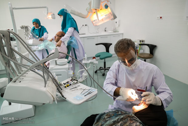 احتمال ابتلا به کووید۱۹ در مطب دندانپزشکی بسیار کم است
