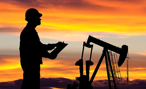 بازار رقیبان با افزایش فروش نفت ایران کساد شد