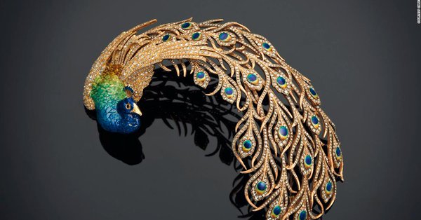 حراج ارزشمندترین مجموعه جواهرات جهان/ پیش بینی فروش 120میلیون دلاری جواهرات هندی