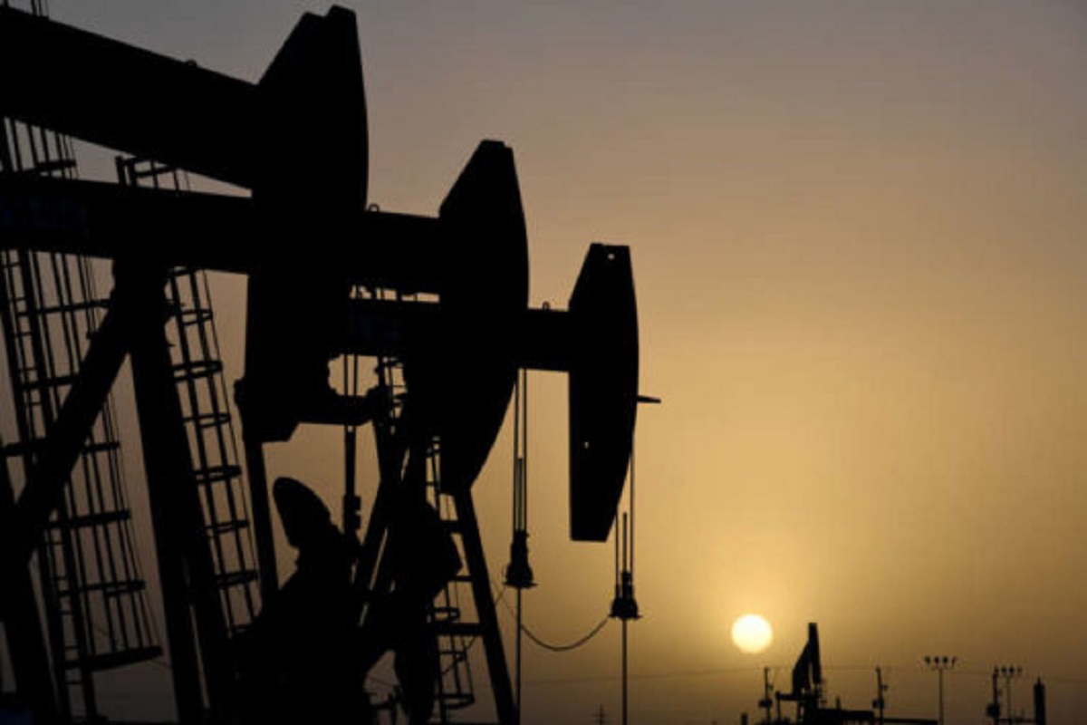 جهش مجدد بازار نفت / کاهش موجودی ذخایر آمریکا عامل اصلی رشد بازار
