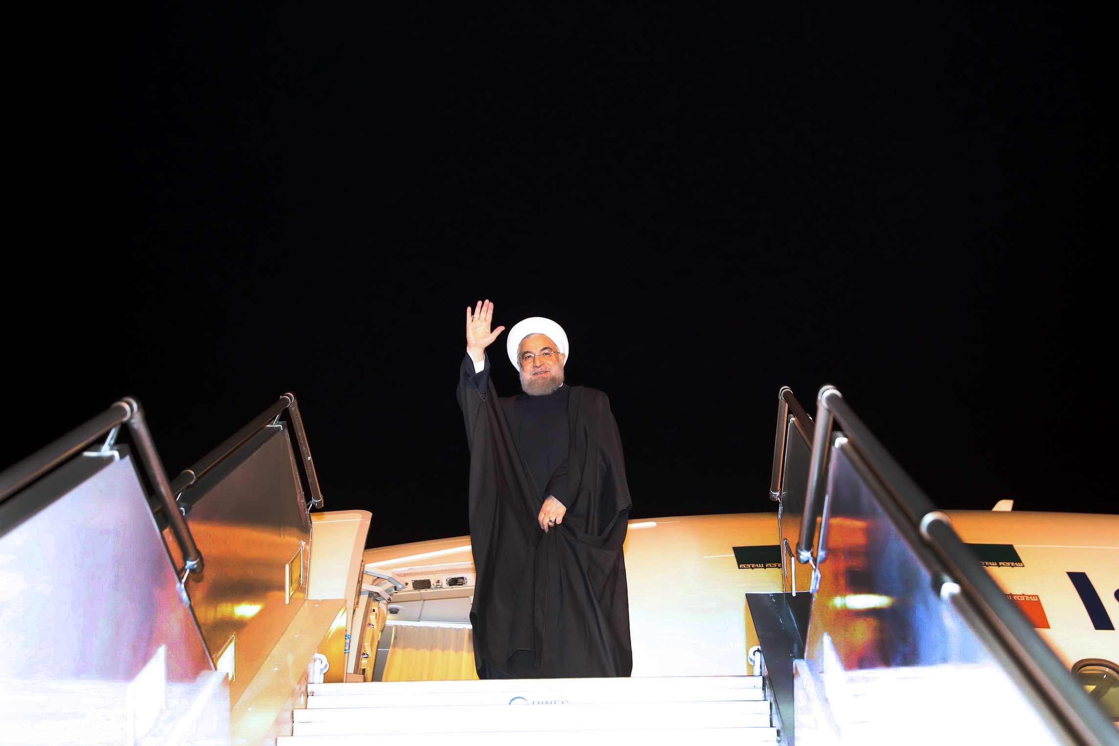  روحانی دهلی نو را به مقصد تهران ترک کرد