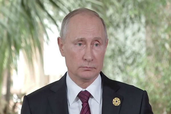 پوتین در انتخابات به عنوان نامزد مستقل شرکت می‌کند
