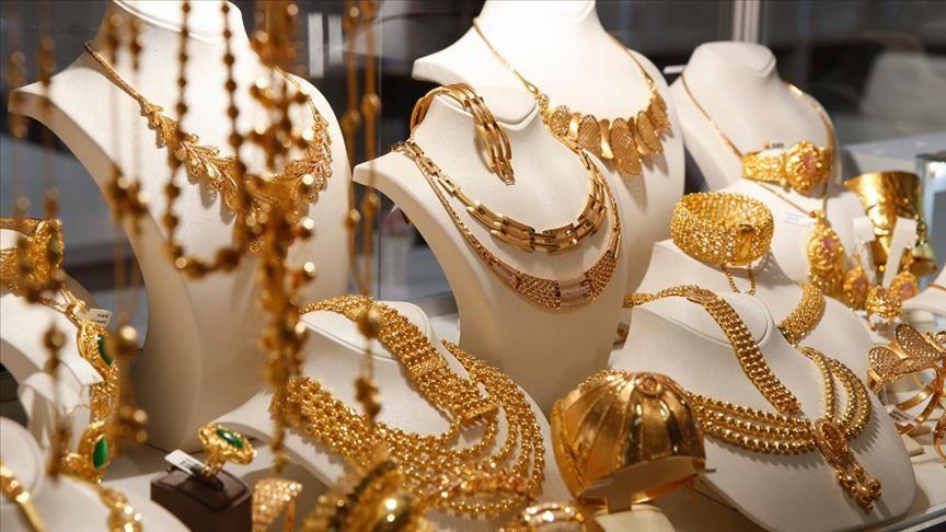 بازار طلا باز شد / شروع افزایش قیمت طلا و سکه در آستانه روز زن