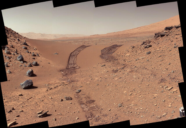 مریخ نورد کنجکاور در حال کوهنوردی + عکس