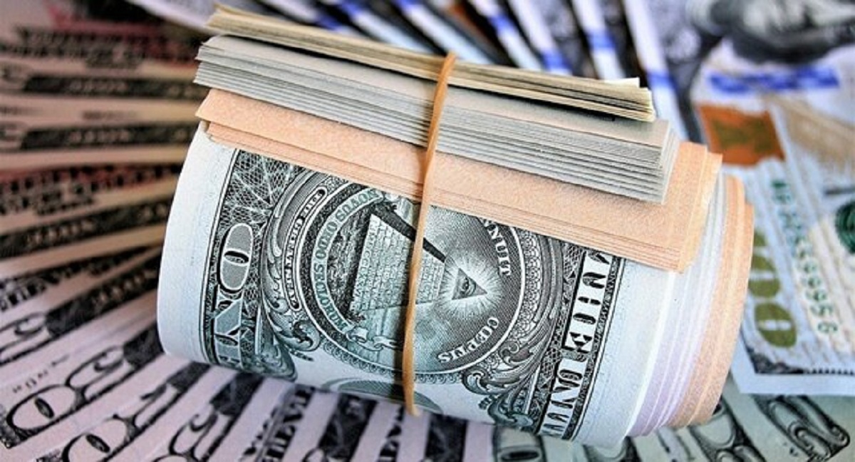دلار جهانی نزول کرد