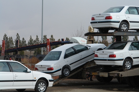  یک بام و دو هوای صادرات خودرو 