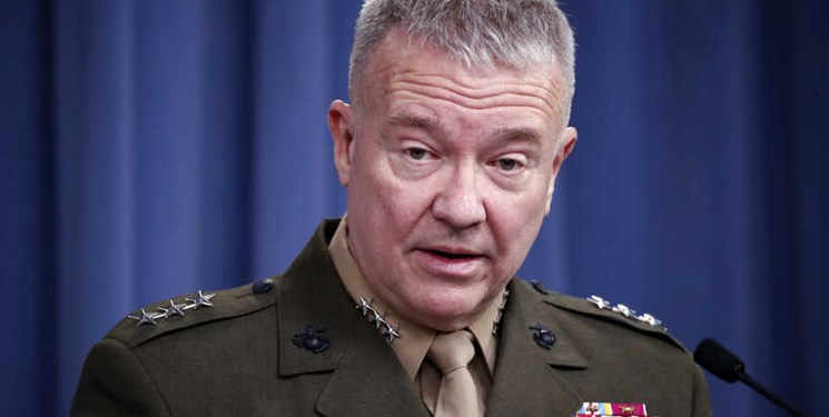 فرمانده سنتکام: به دنبال حل مشکل حملات پهپاد های کوچک در عراق هستیم