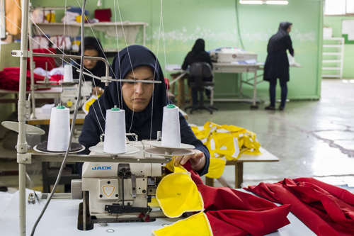 بازار کار زنان ایران مشابه کشورهای جنگ زده