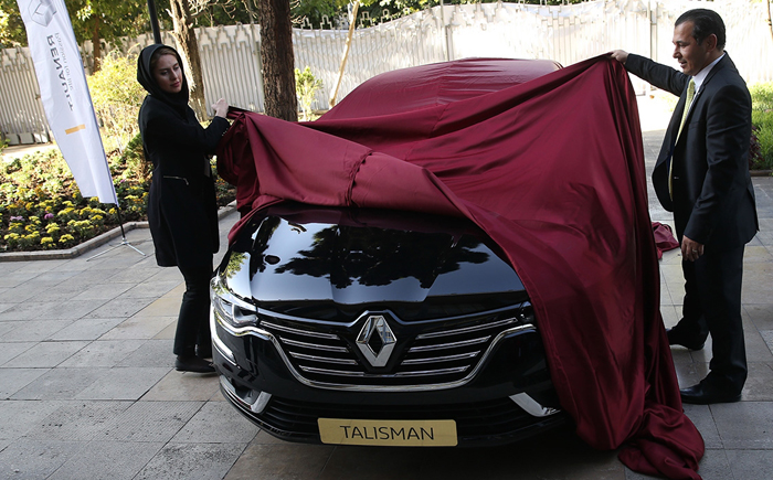 رونمایی از خودروی جدید رنو در ایران +تصاویر