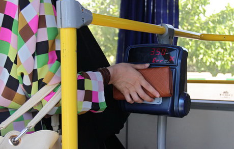 علت کار نکردن کارت بلیت حمل‌ونقل  عمومی خبرنگاران در اتوبوس  