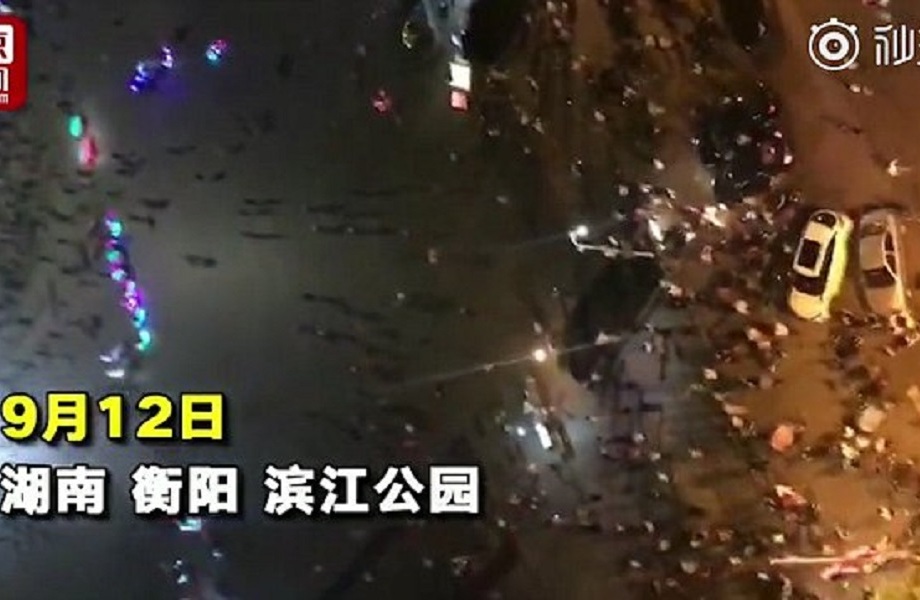 حمله با خودرو به مردم در چین