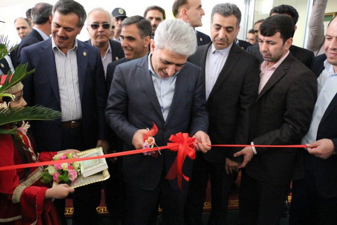 بازدید مدیرعامل بانک ملّی از شعبه تبریز و افتتاح "آنی بانک"