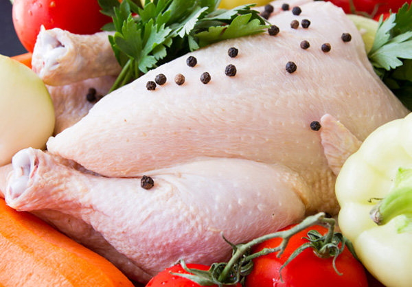 روزانه 200تن مرغ با نرخ دولتی در پایتخت عرضه می‌شود
