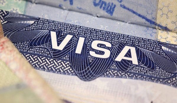 مهر ویزای ایران در گذرنامه اتباع اروپایی درج نمی‌شود