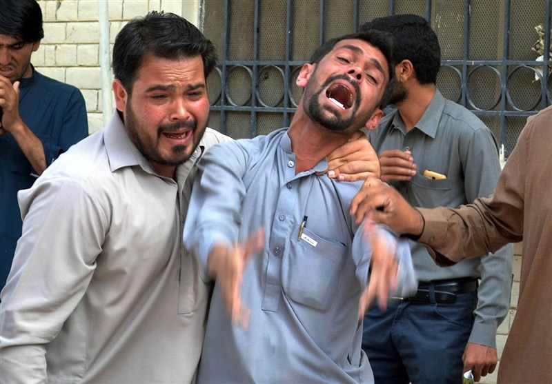 ۴۵ کشته و مجروح در انفجار زیارتگاه شیعیان پاکستان 
