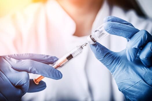 تحویل بیش از ۸.۵ میلیون دوز واکسن برکت به وزارت بهداشت