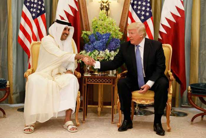 امیر قطر با دمپایی در حضور ترامپ +عکس