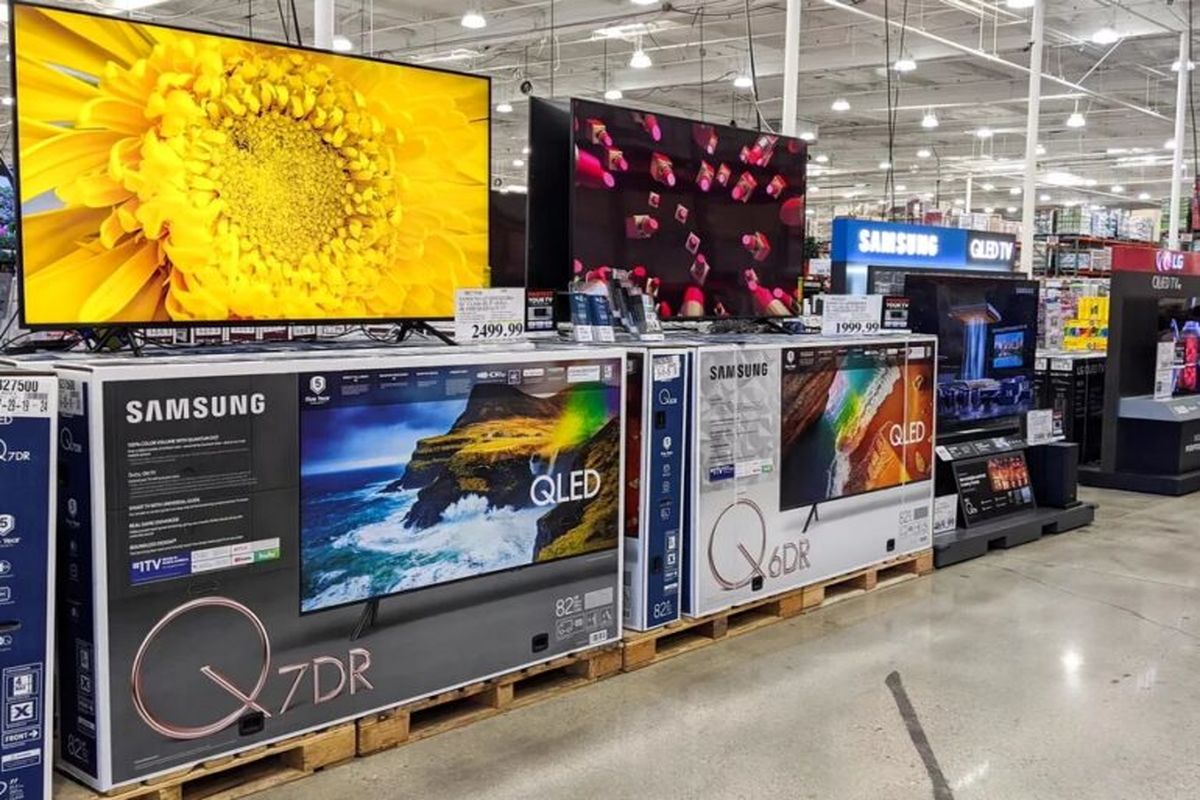 قیمت تلویزیون ۶۵ اینچ چند؟